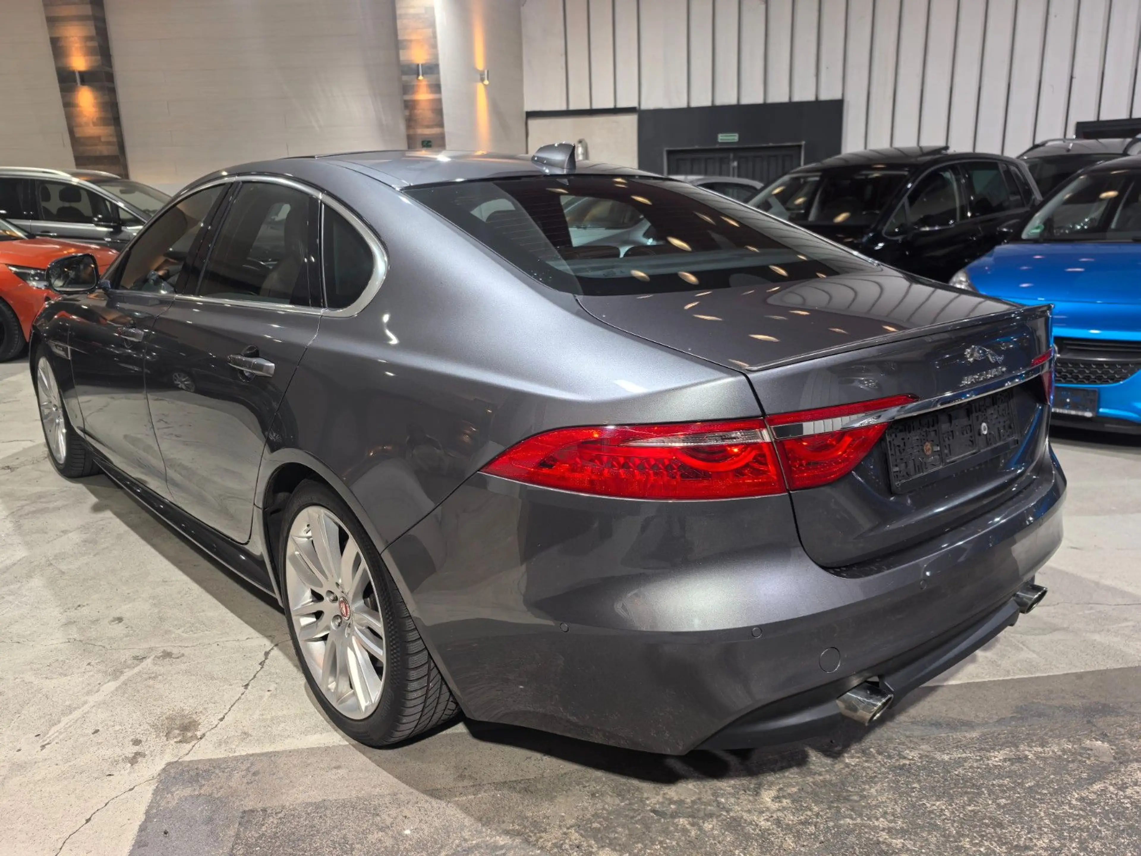 Jaguar XF Portfolio Memorysitze/Head-Up/Schiebedach — photo 3