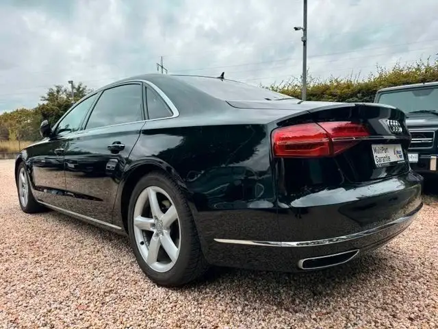 Audi A8 view 6