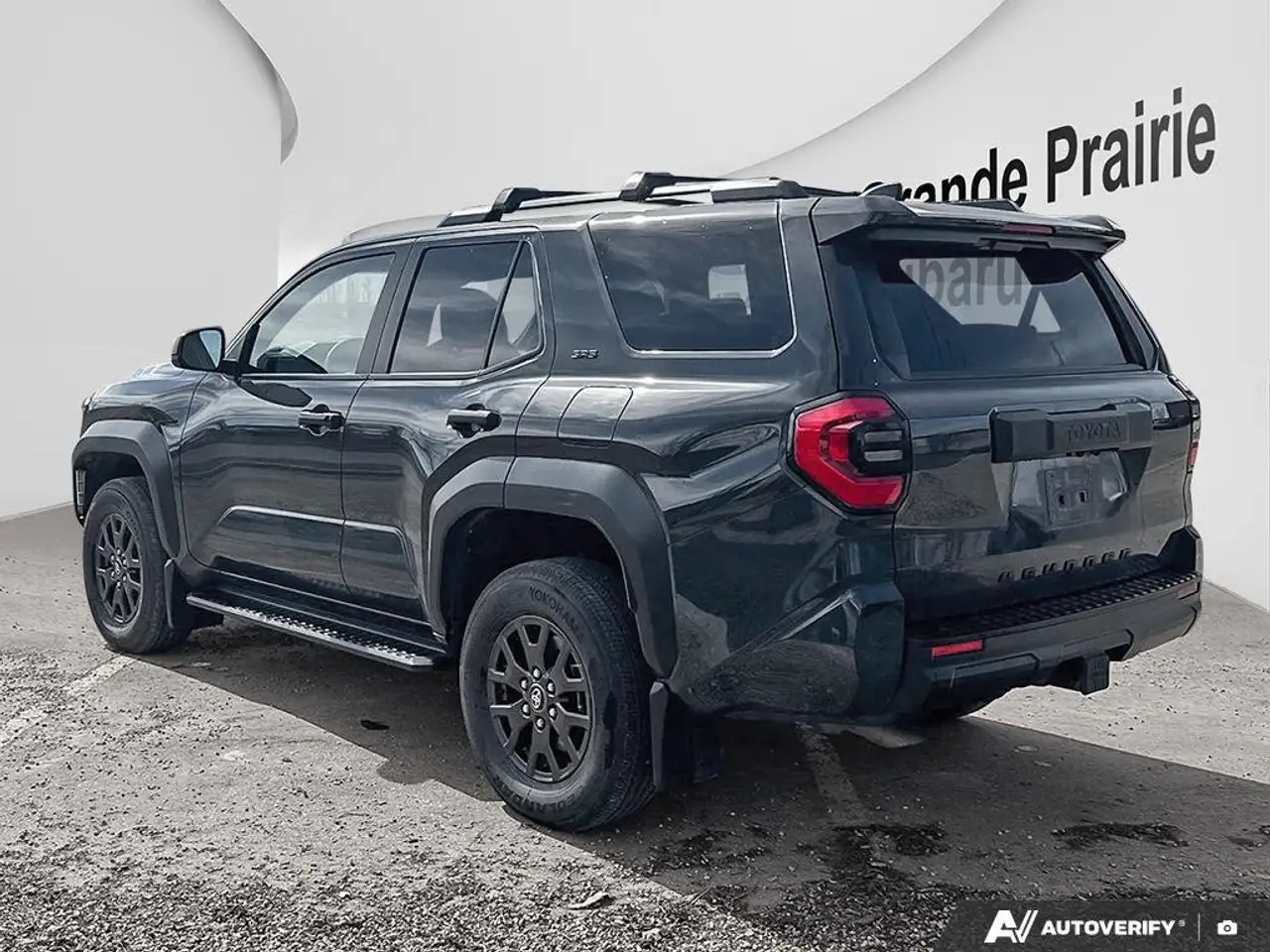 Toyota 4-Runner снимка Toyota 4-Runner