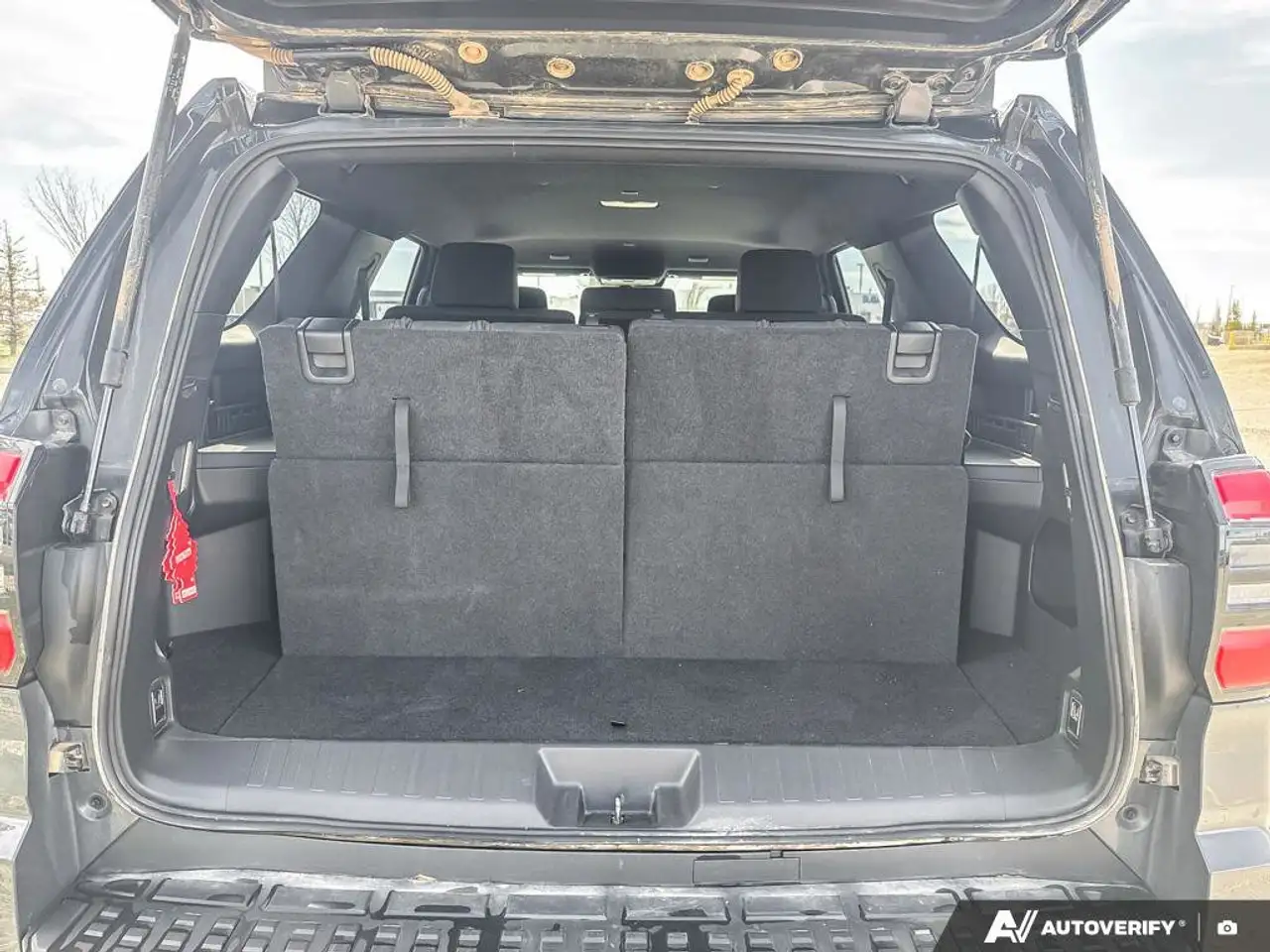 Toyota 4-Runner снимка Toyota 4-Runner