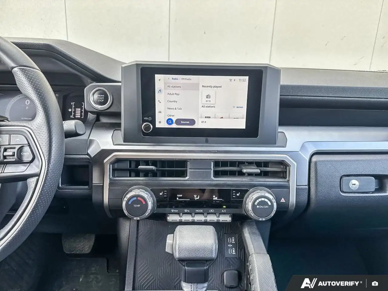 Toyota 4-Runner снимка Toyota 4-Runner