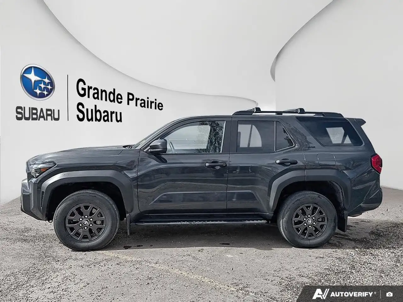 Toyota 4-Runner снимка Toyota 4-Runner