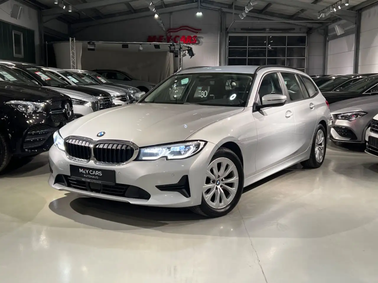 BMW 320