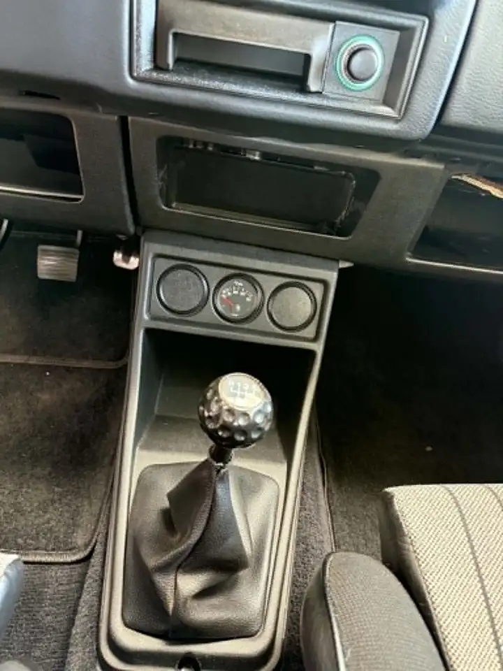 Volkswagen Golf GTI 1 - 1.6 - 8V - 110 cv - Etat Exceptionnel - Historique complet, foto 10