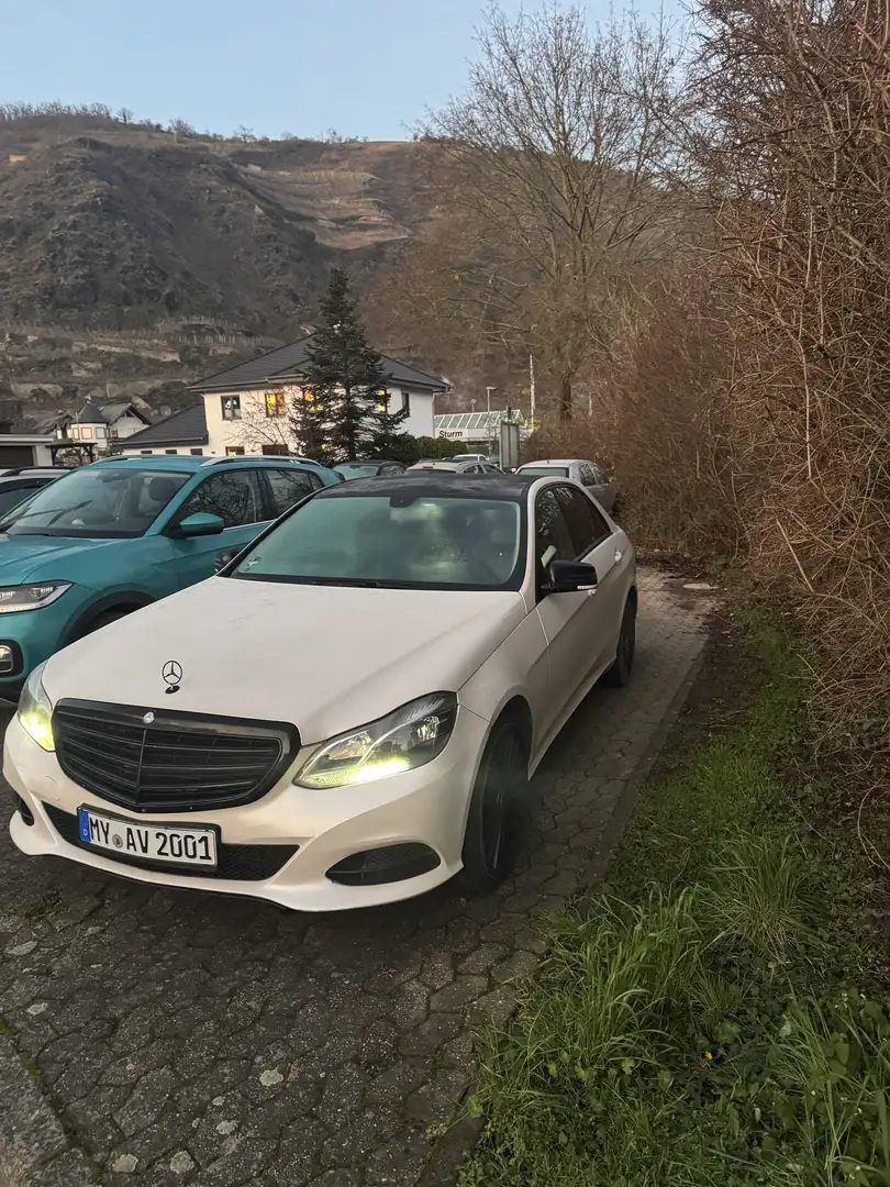 Mercedes-Benz E 200 BlueTEC 7G-TRONIC - 1