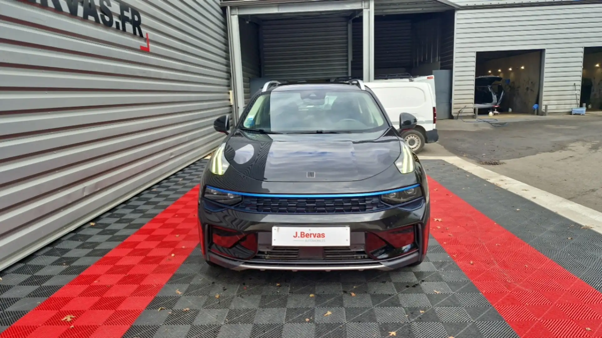 Lynk & Co 01 LYNK &amp; CO HEV 1.5 - 197ch DCTH 7 Noir - 2