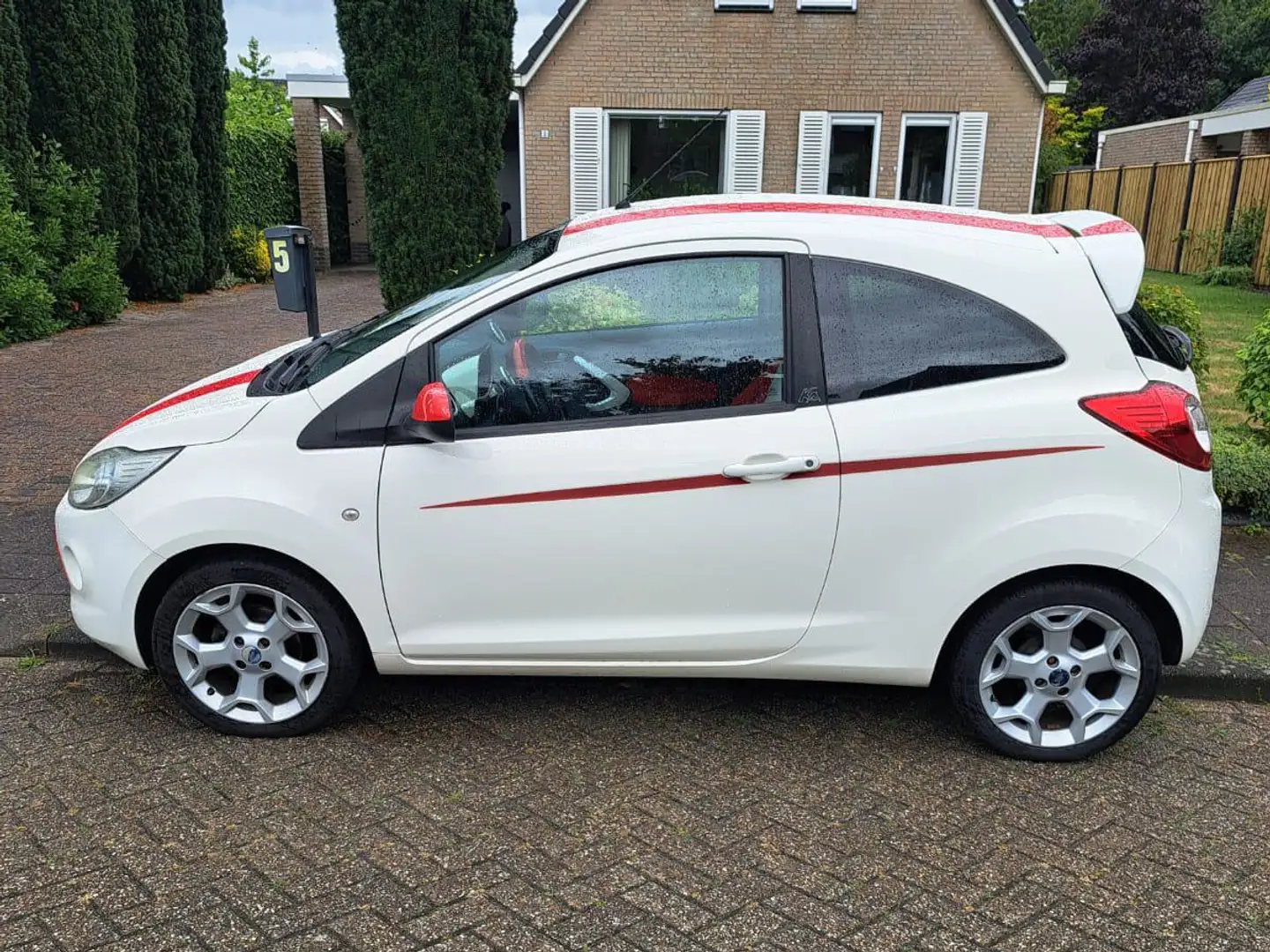 Ford Ka/Ka+ Ka/Ka+ 1.2 Grand Prix s/s Bílá - 1