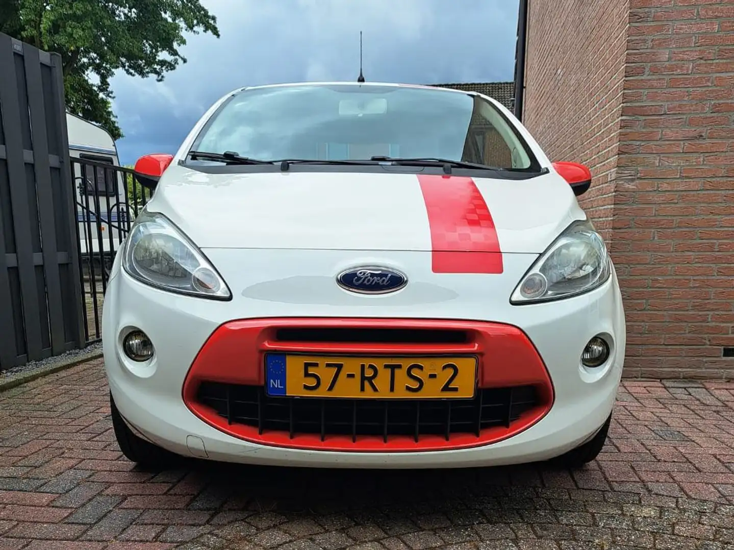 Ford Ka/Ka+ Ka/Ka+ 1.2 Grand Prix s/s Bílá - 2