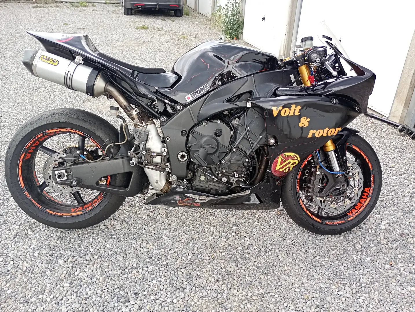 Yamaha YZF-R1 R1 2009 cross plane Noir - 1