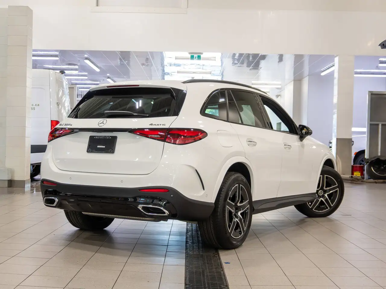 Mercedes-Benz GLC снимка Mercedes-Benz GLC