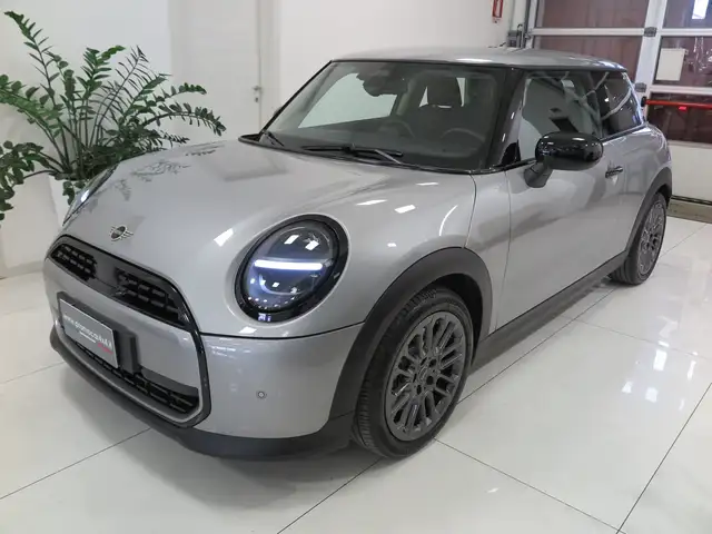 MINI Cooper C 3p 1.5i  Essential Trim  "Auto Pari al NUOVO!!!"