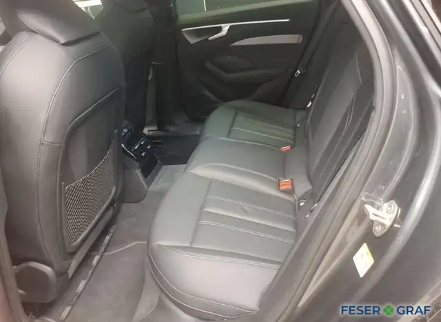 Audi A6 view 8