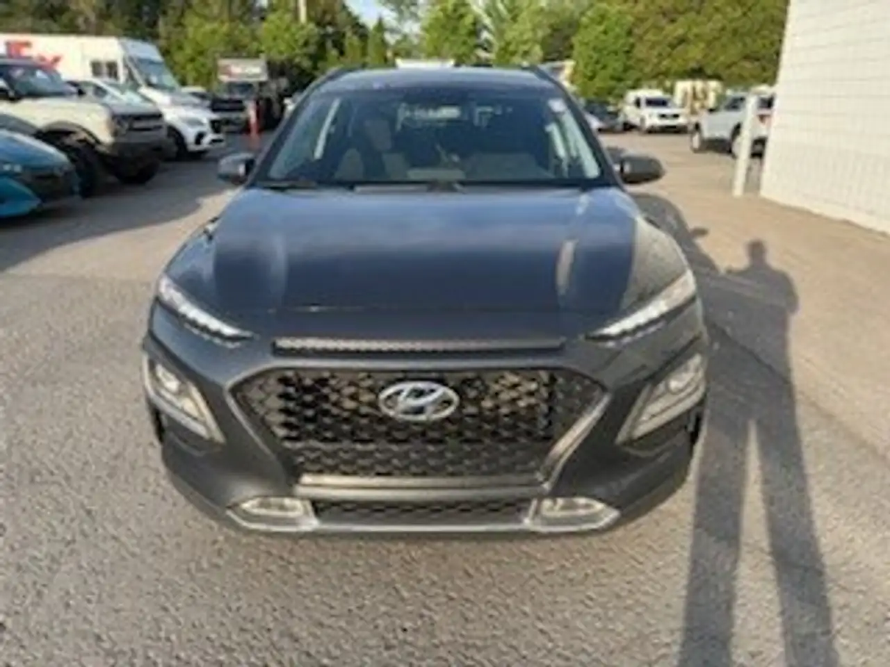 Hyundai KONA снимка Hyundai KONA