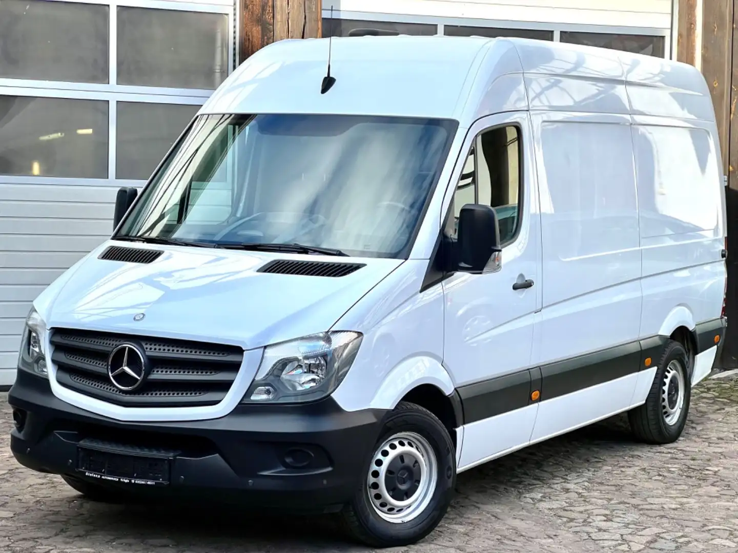Mercedes-Benz Sprinter II Kasten 310 CDI *Standheizung*Navi* Blanc - 1