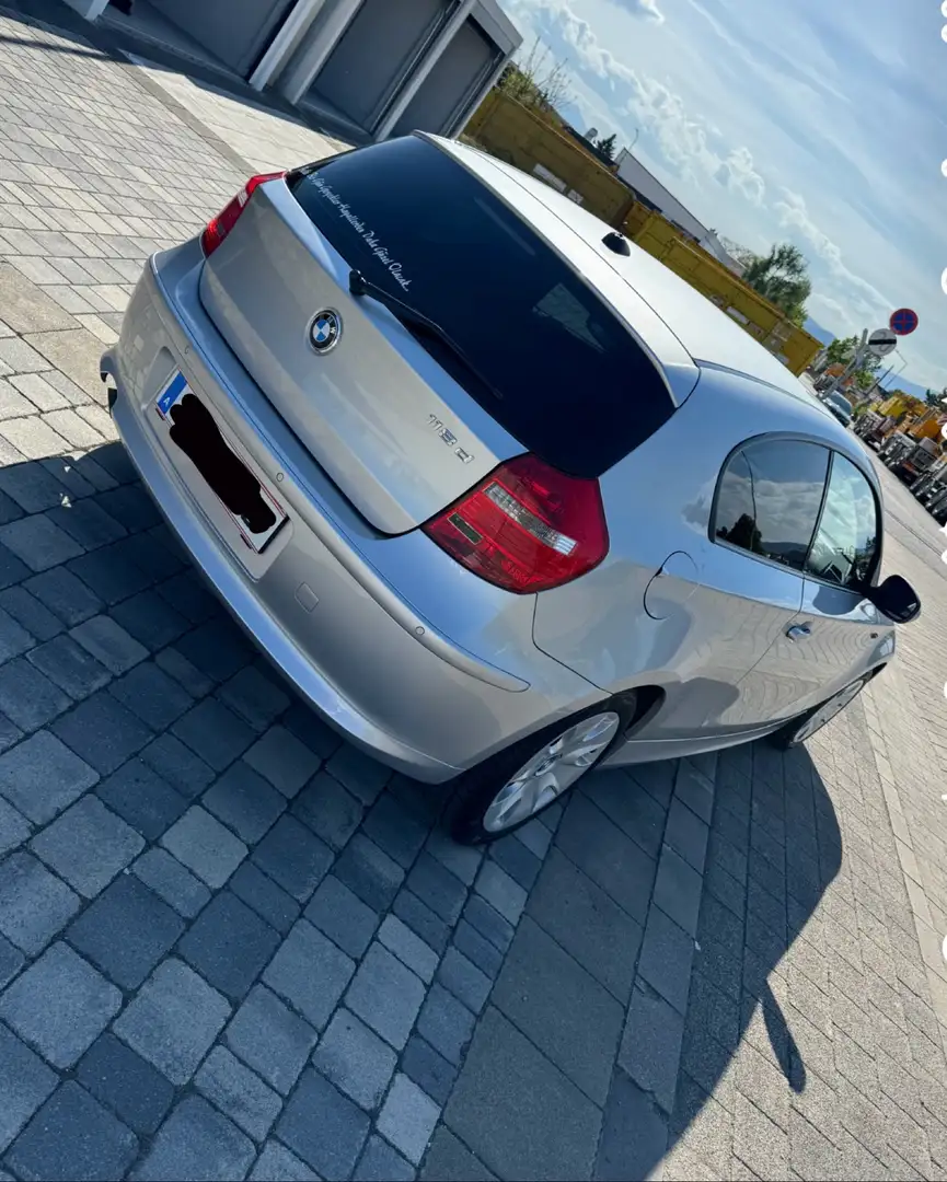 BMW 118 118D Österreich-Paket Aut. Grau - 2