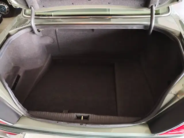 Jaguar Daimler view 13