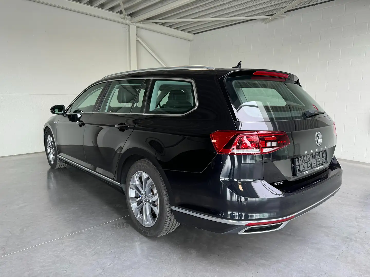 Volkswagen Passat Variant 1.4 eHybrid PHEV GTE DSG - Negro - 2