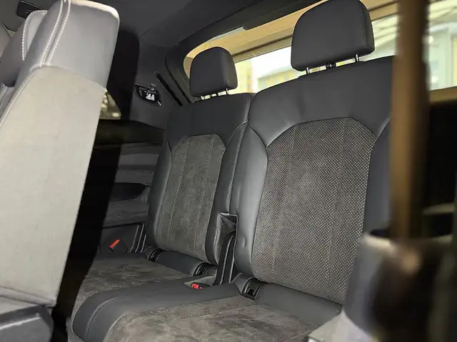 Audi Q7 QUATTRO 3xS-LINE *7.SITZER*AHK*SHZ*BLACK-EDITION Ansicht 49