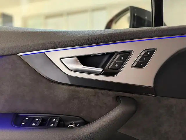 Audi Q7 QUATTRO 3xS-LINE *7.SITZER*AHK*SHZ*BLACK-EDITION Ansicht 14