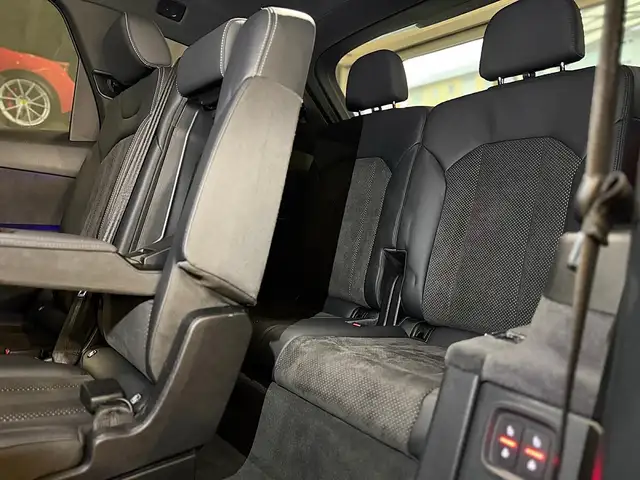 Audi Q7 QUATTRO 3xS-LINE *7.SITZER*AHK*SHZ*BLACK-EDITION Ansicht 48