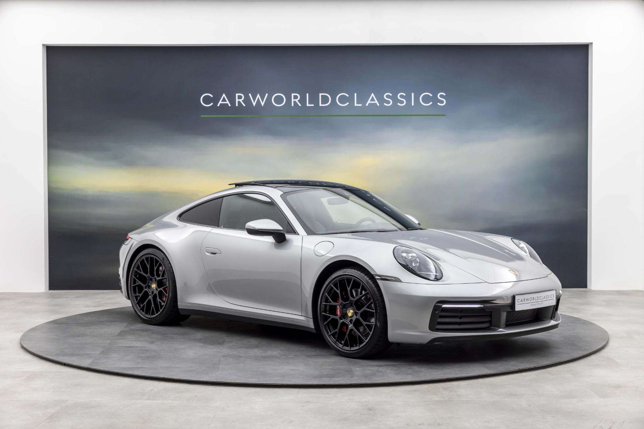 Porsche 992
