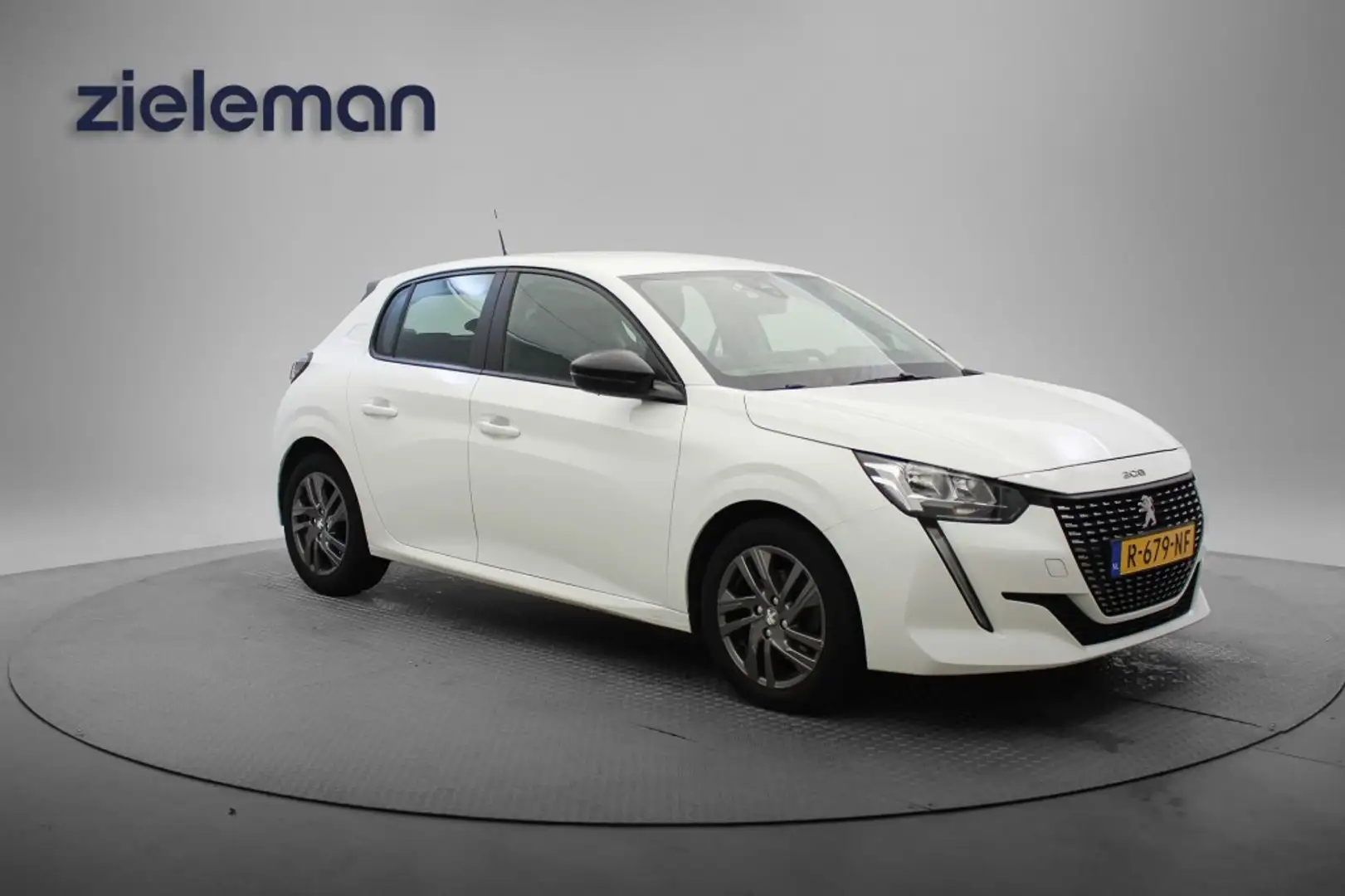 Peugeot 208 1.2 PureTech Active Pack - Carplay, Navi, Cruise Weiß - 1