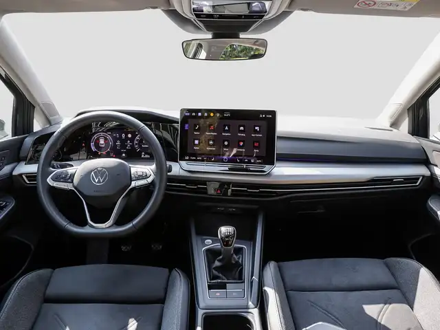 Volkswagen Golf view 14