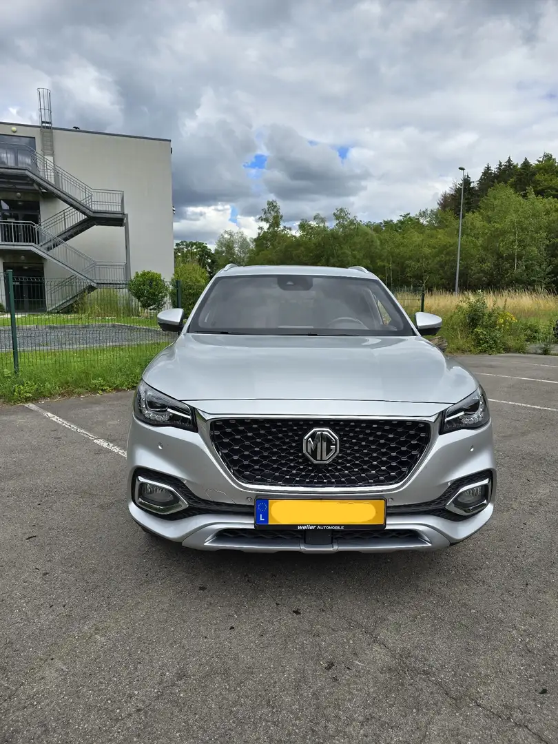 MG EHS 1.5 Turbo PHEV Luxury - 2