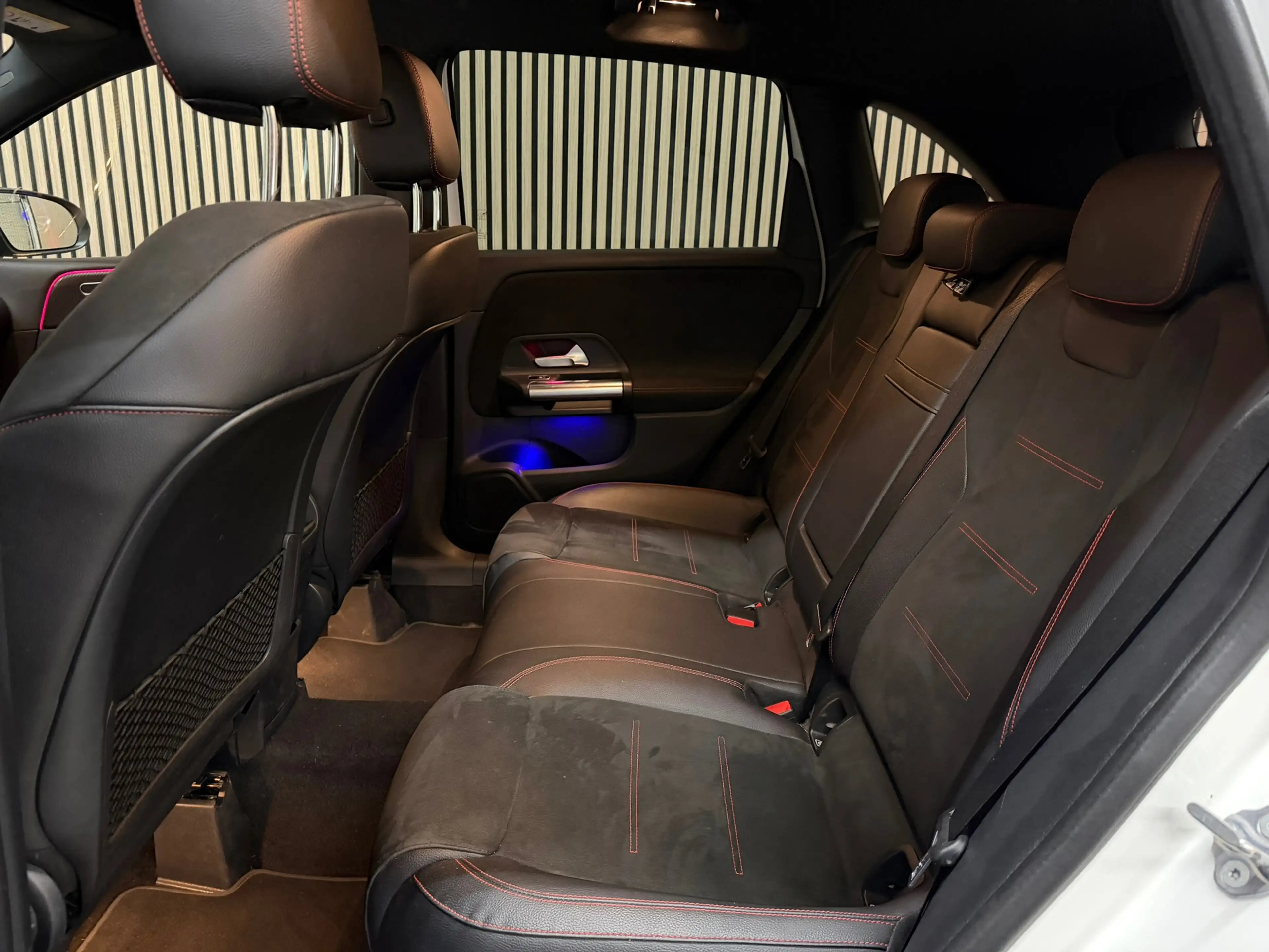 Mercedes-Benz B 250 Edition1 AMG-Pakket 2019 LED CAMERA — photo 14