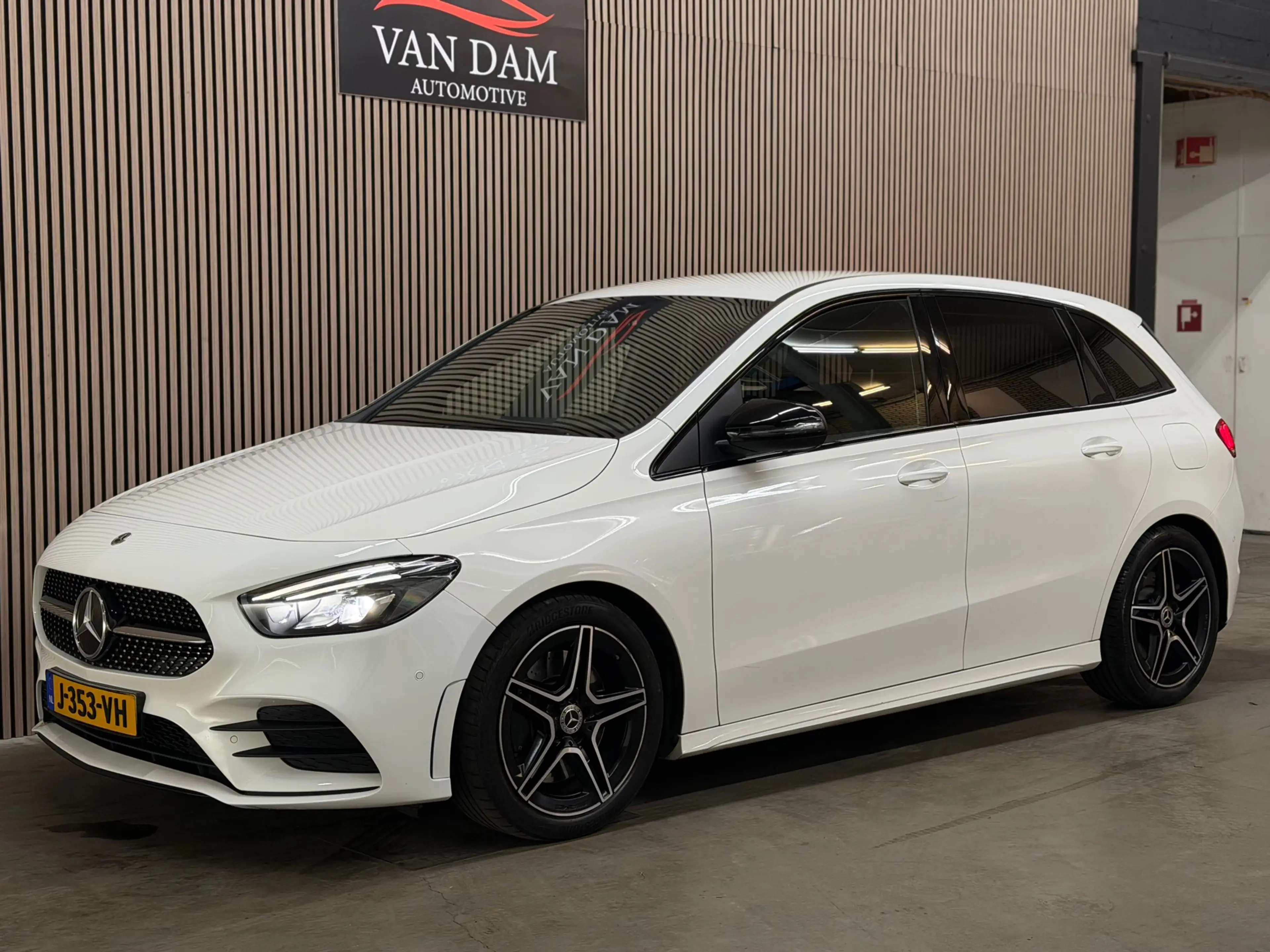 Mercedes-Benz B 250 Edition1 AMG-Pakket 2019 LED CAMERA — photo 5