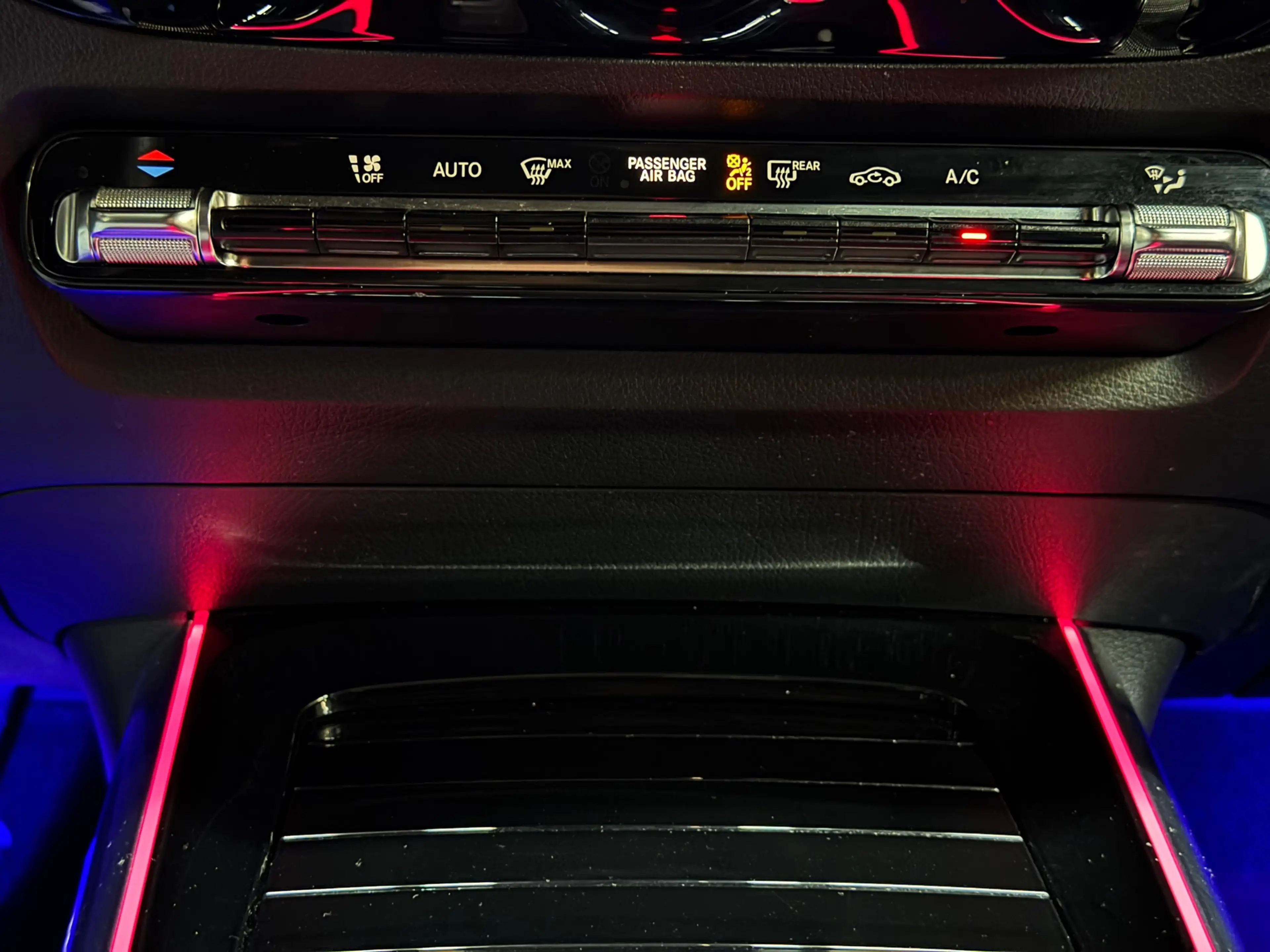 Mercedes-Benz B 250 Edition1 AMG-Pakket 2019 LED CAMERA — photo 36