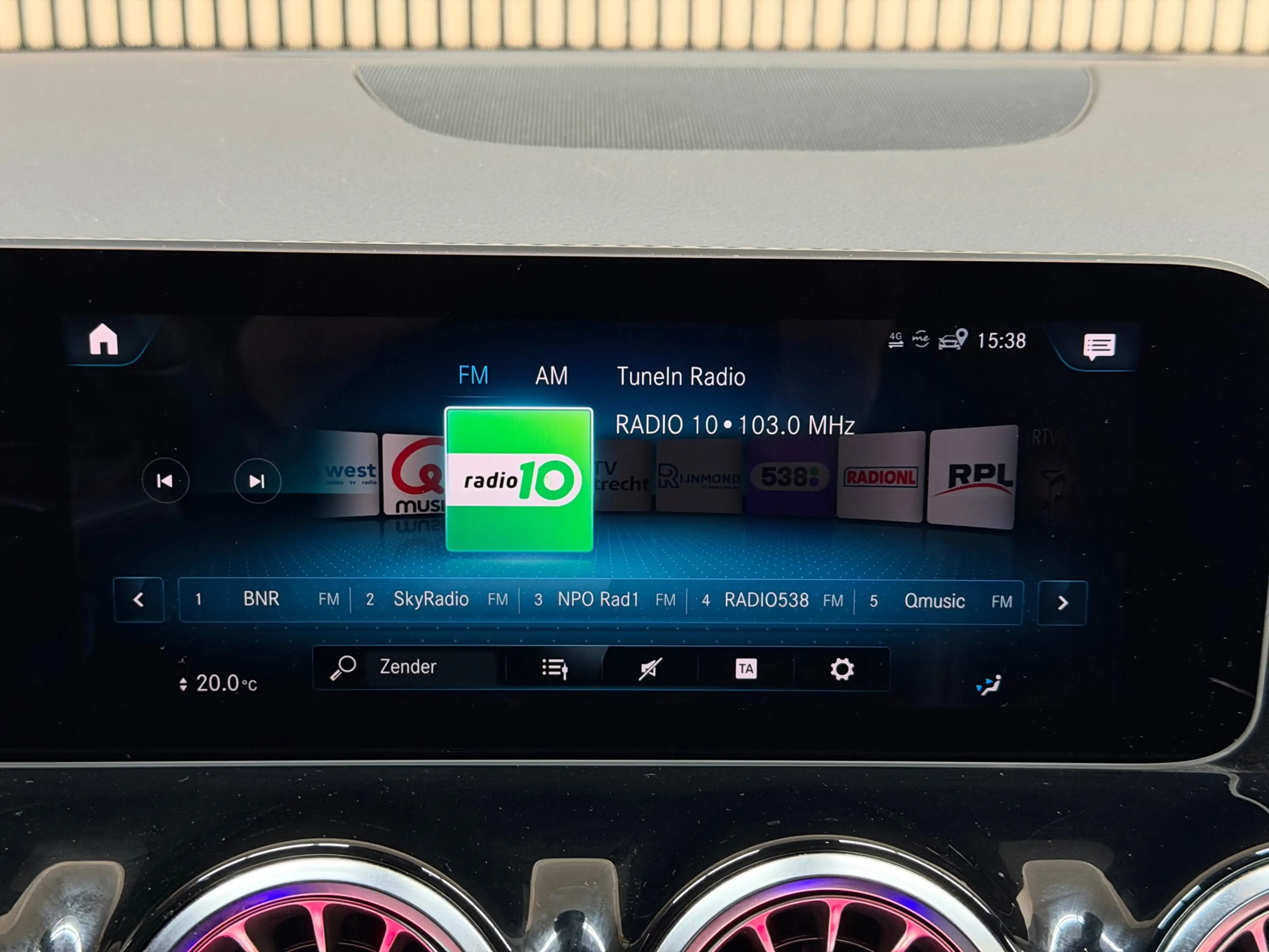 Mercedes-Benz B 250 Edition1 AMG-Pakket 2019 LED CAMERA — photo 29