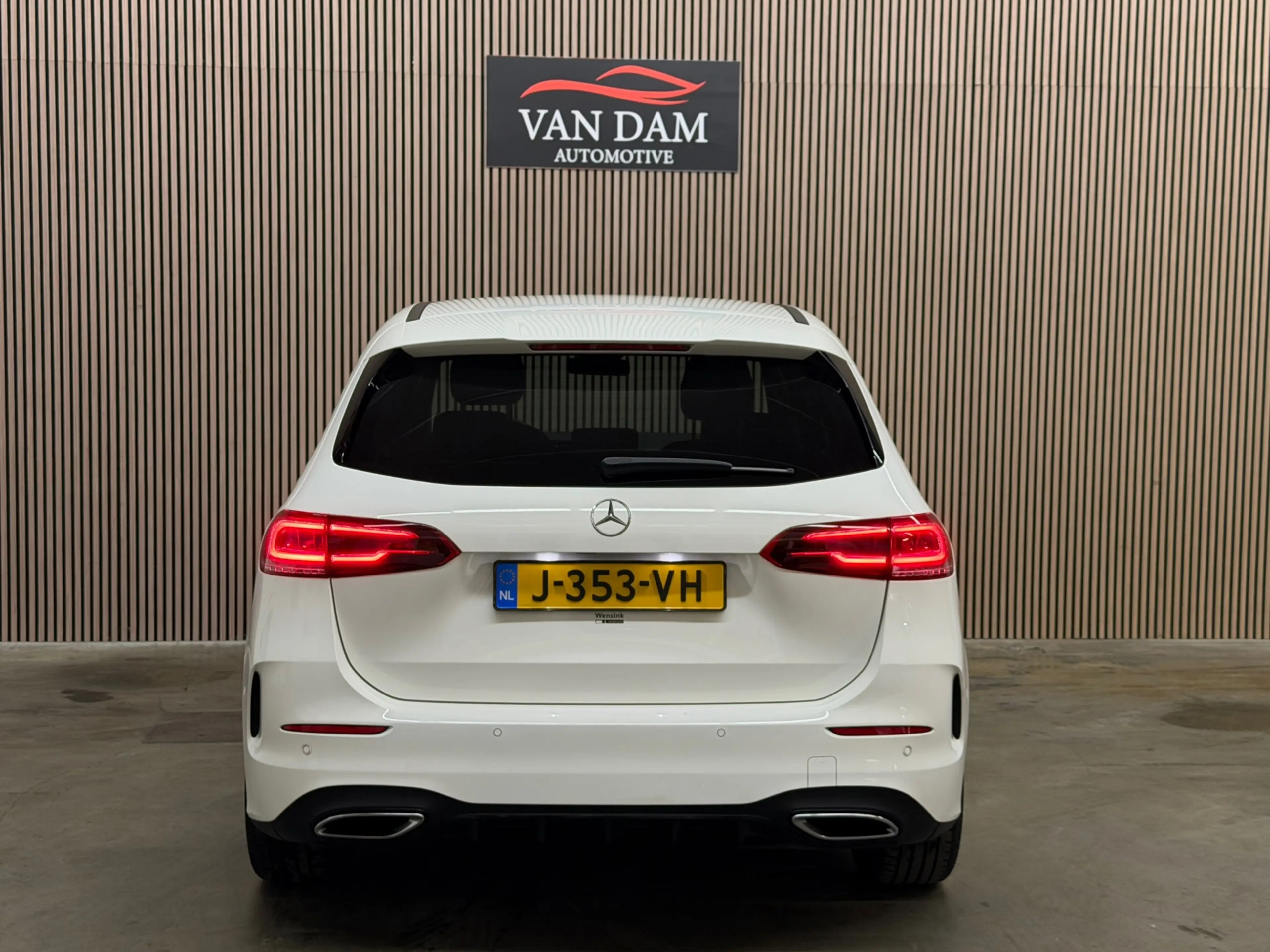 Mercedes-Benz B 250 Edition1 AMG-Pakket 2019 LED CAMERA — photo 11