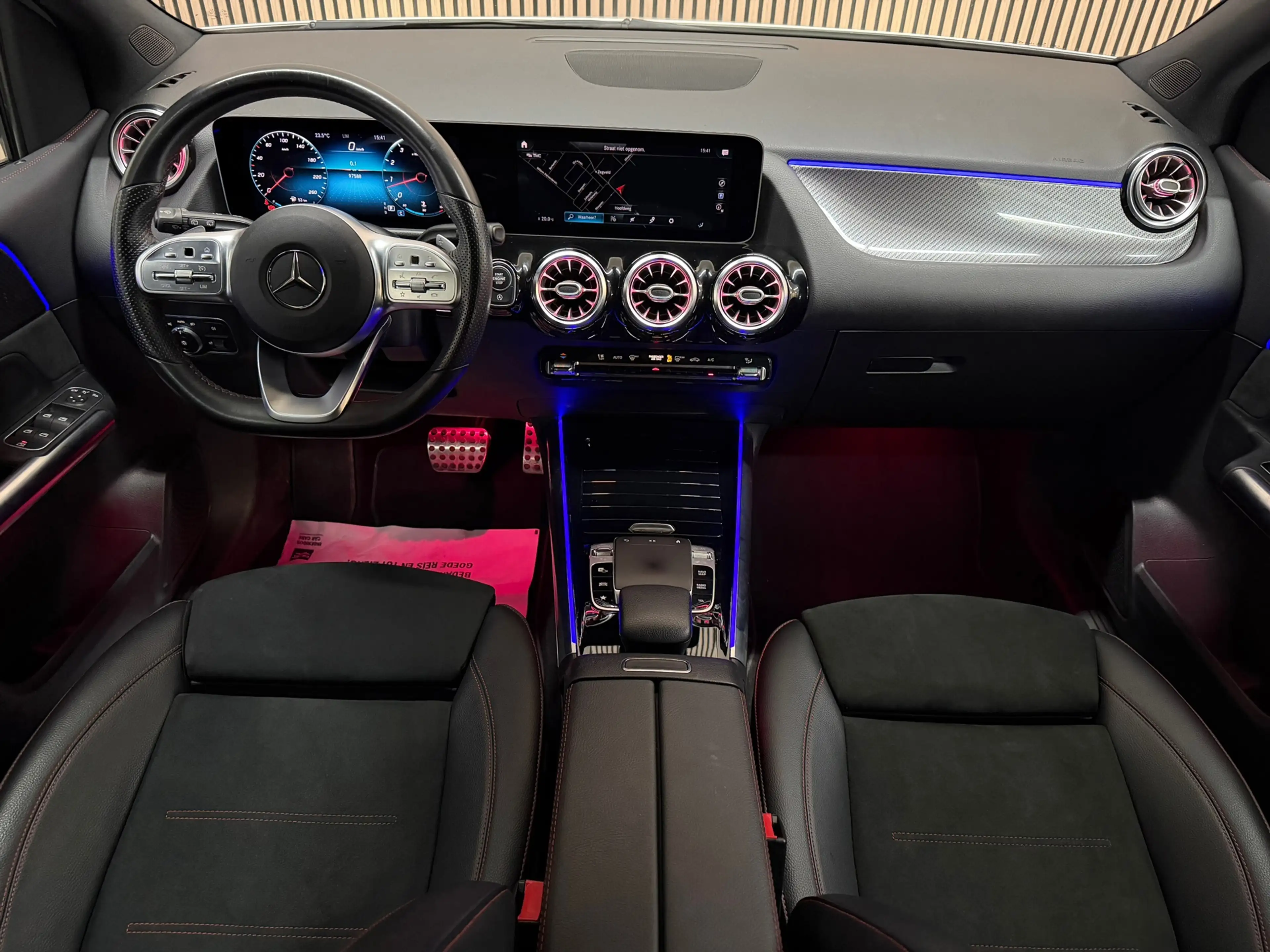 Mercedes-Benz B 250 Edition1 AMG-Pakket 2019 LED CAMERA — photo 16