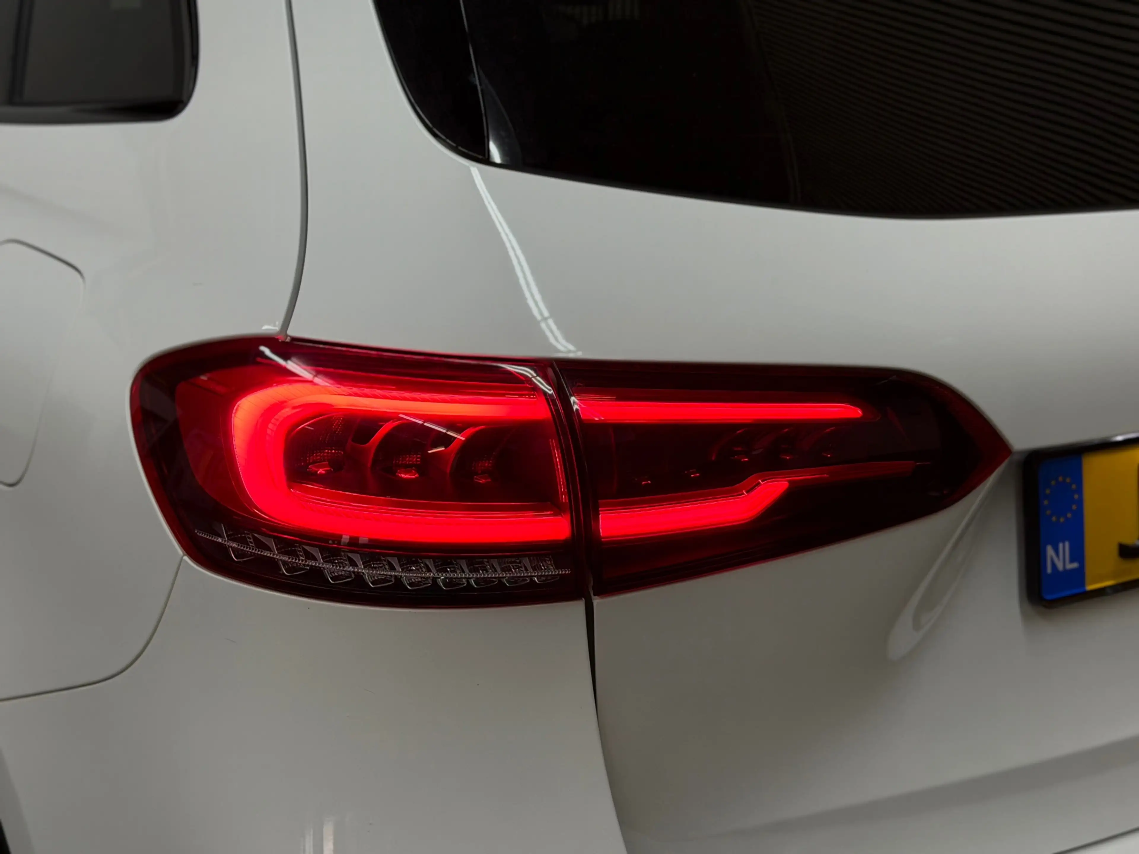 Mercedes-Benz B 250 Edition1 AMG-Pakket 2019 LED CAMERA — photo 15