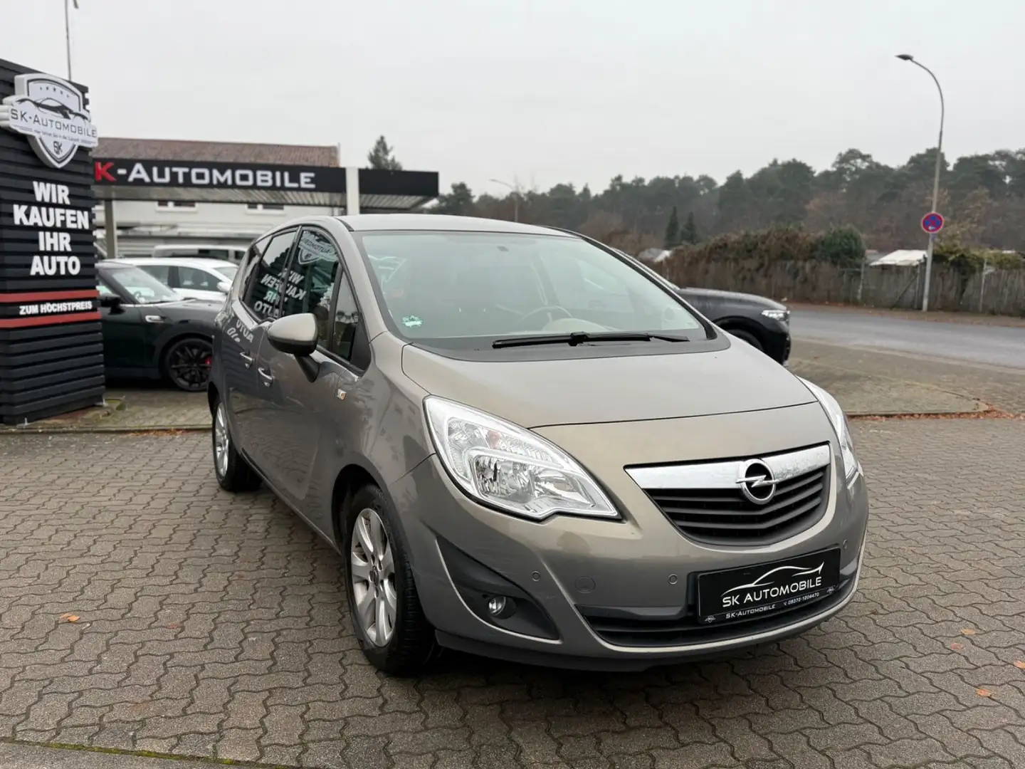 Opel Meriva B 1.4 Edition-TEMPOMAT-SHZ-AHK Braun - 1