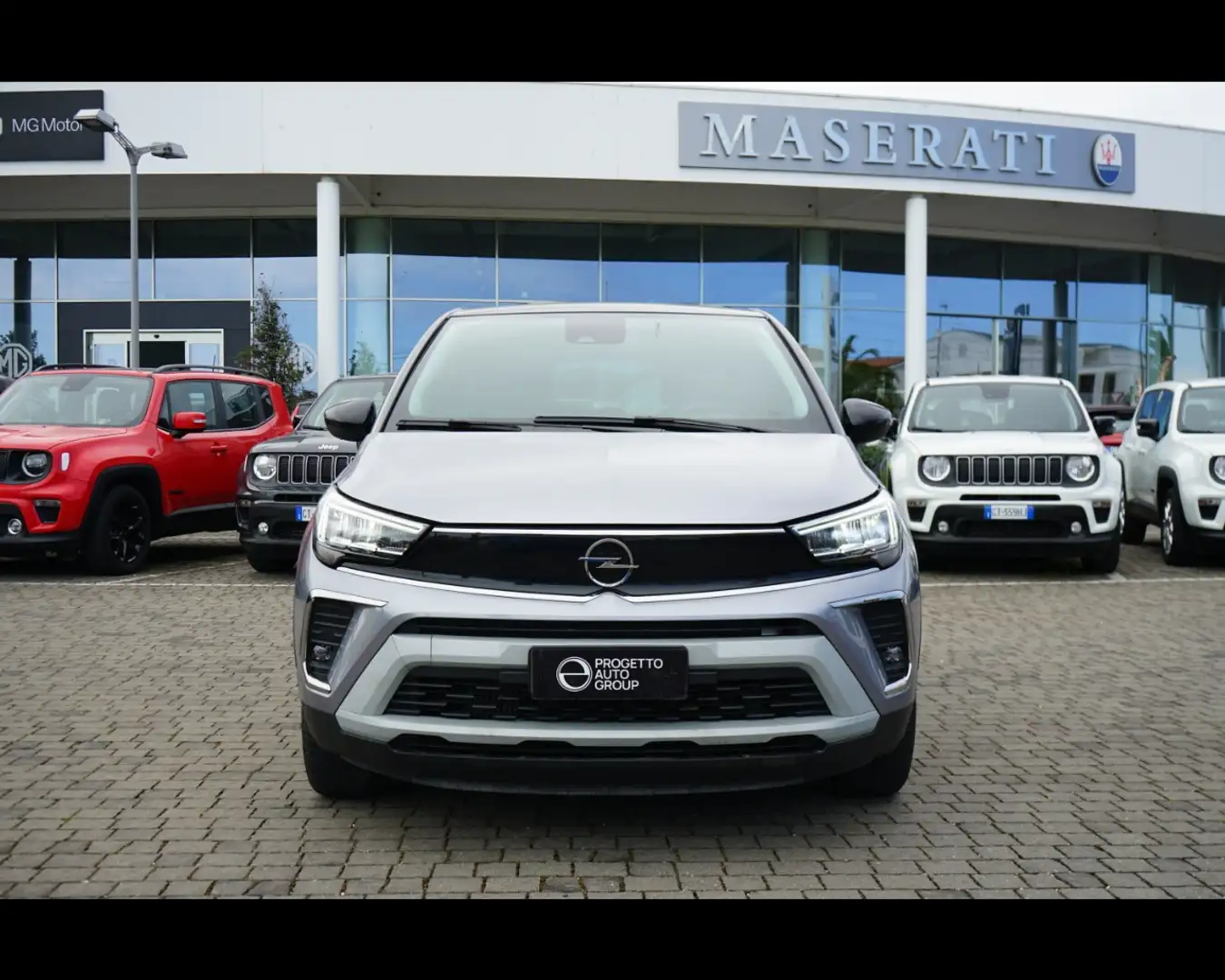 Opel Crossland X 1.5 ECOTEC D 110 CV S&S Blitz Edition Grigio - 2