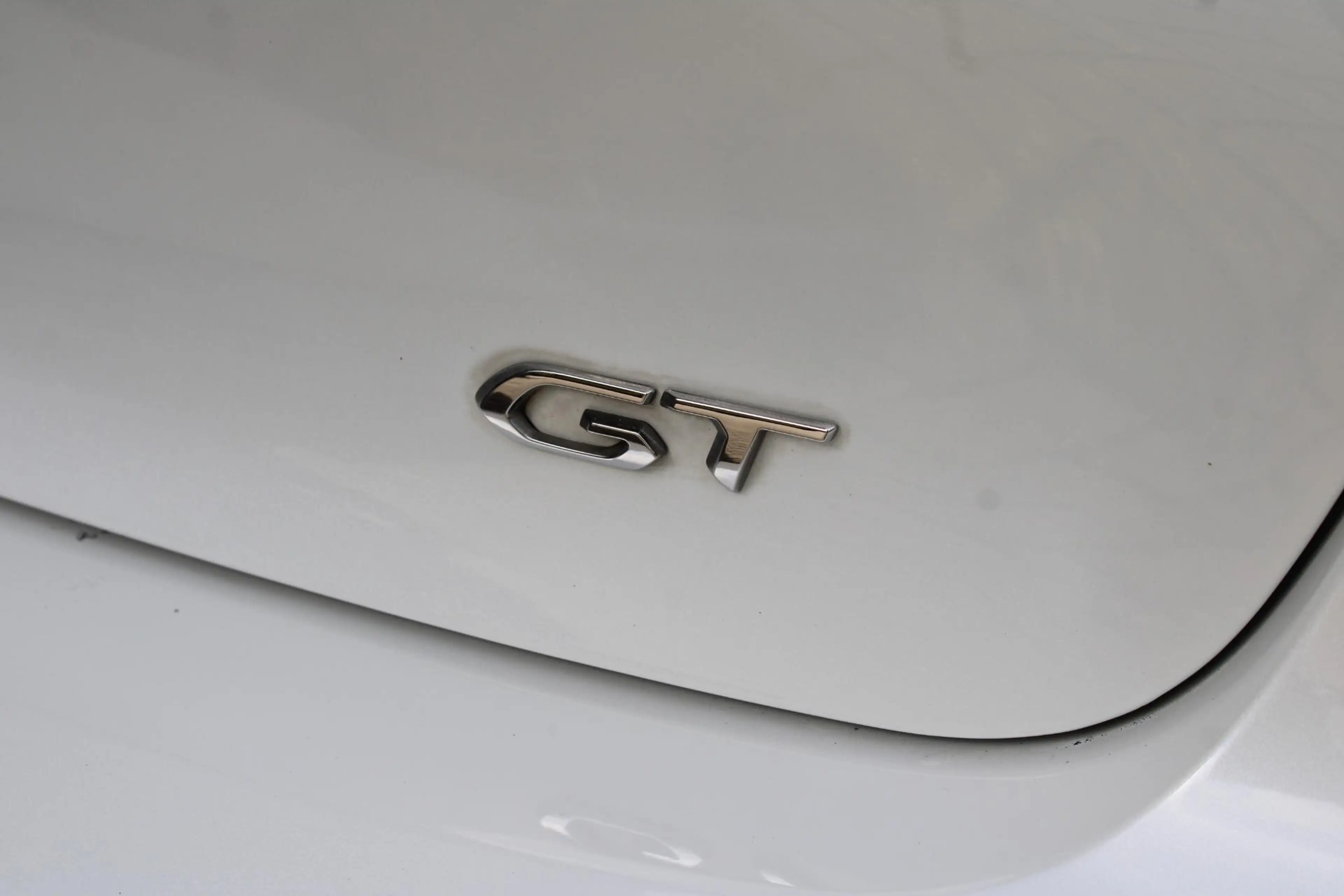 Peugeot e-208 EV GT 350 50 kWh — photo 9