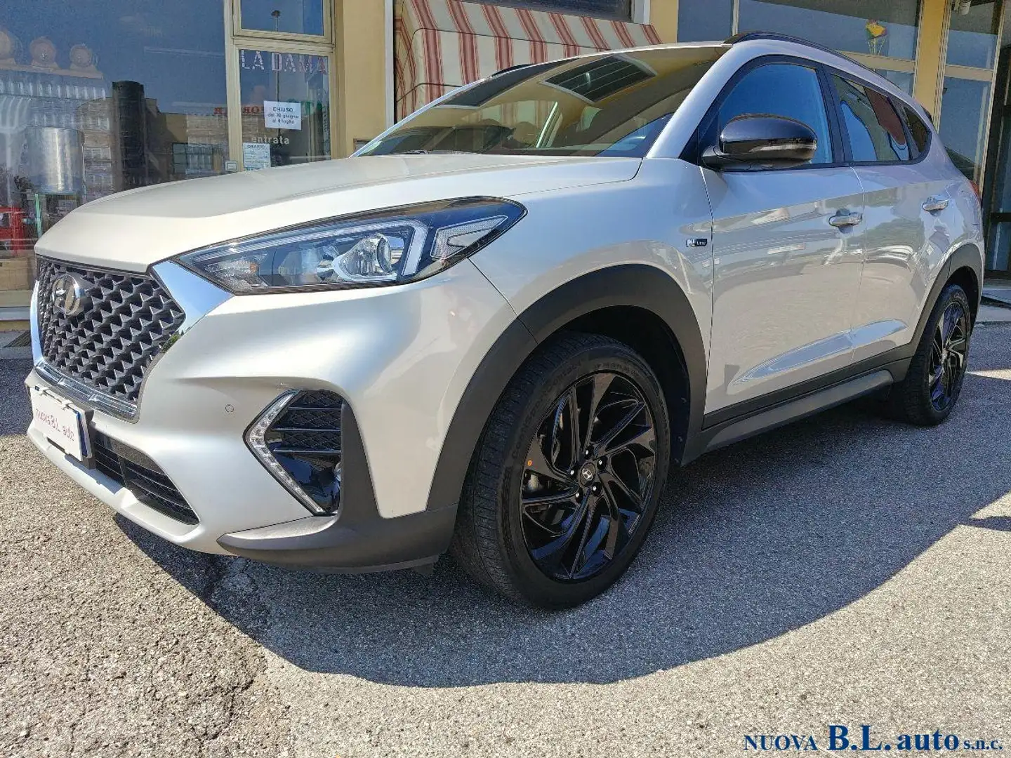 Hyundai TUCSON 1.6 crdi 48V NLine Safety&Sound Pack 2wd 136cv Gris - 1