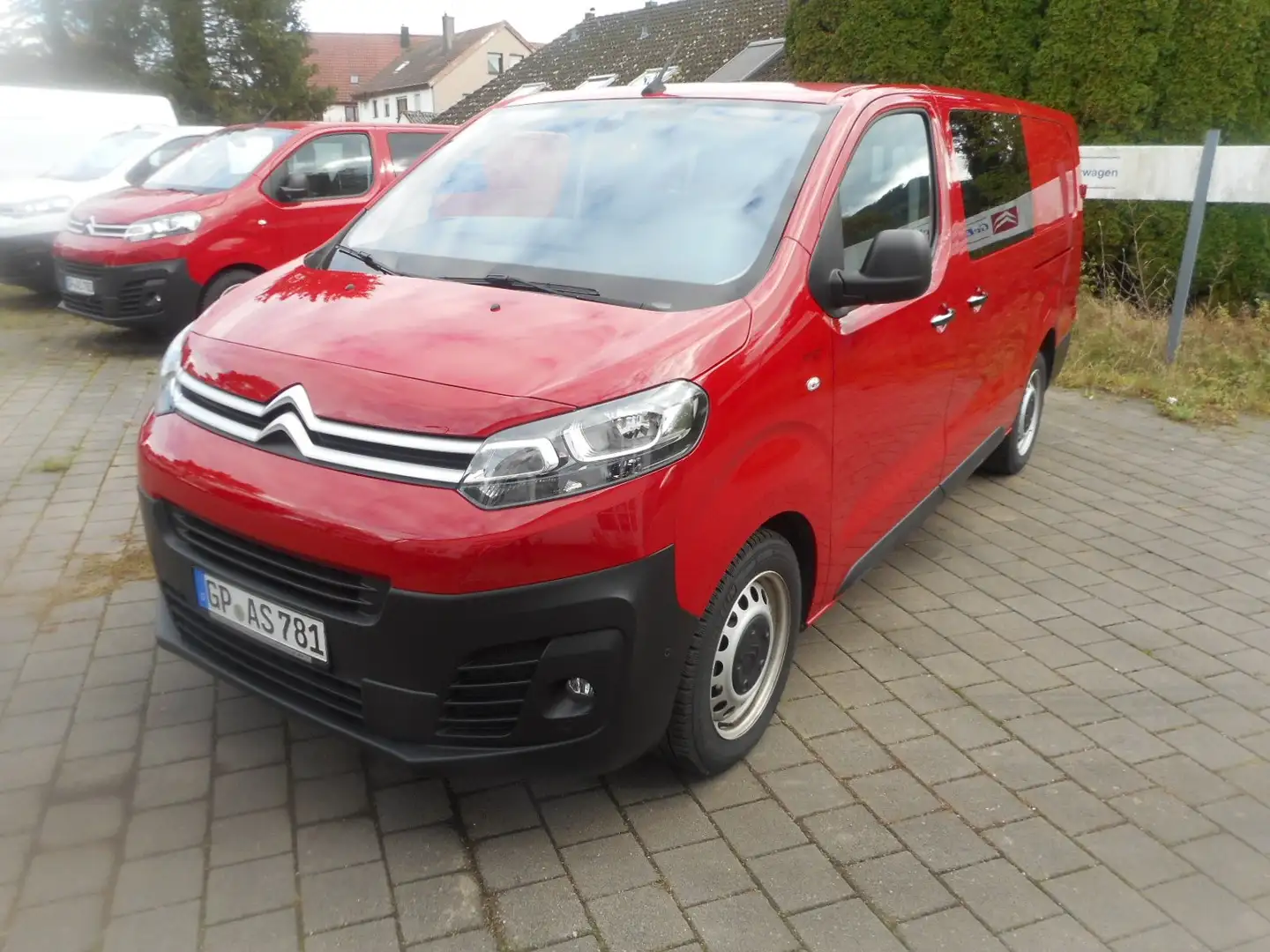 Citroen Jumpy Doka Kawa XL 180 EAT8 Standheiz Navi 5Sitze Kamera Rot - 2