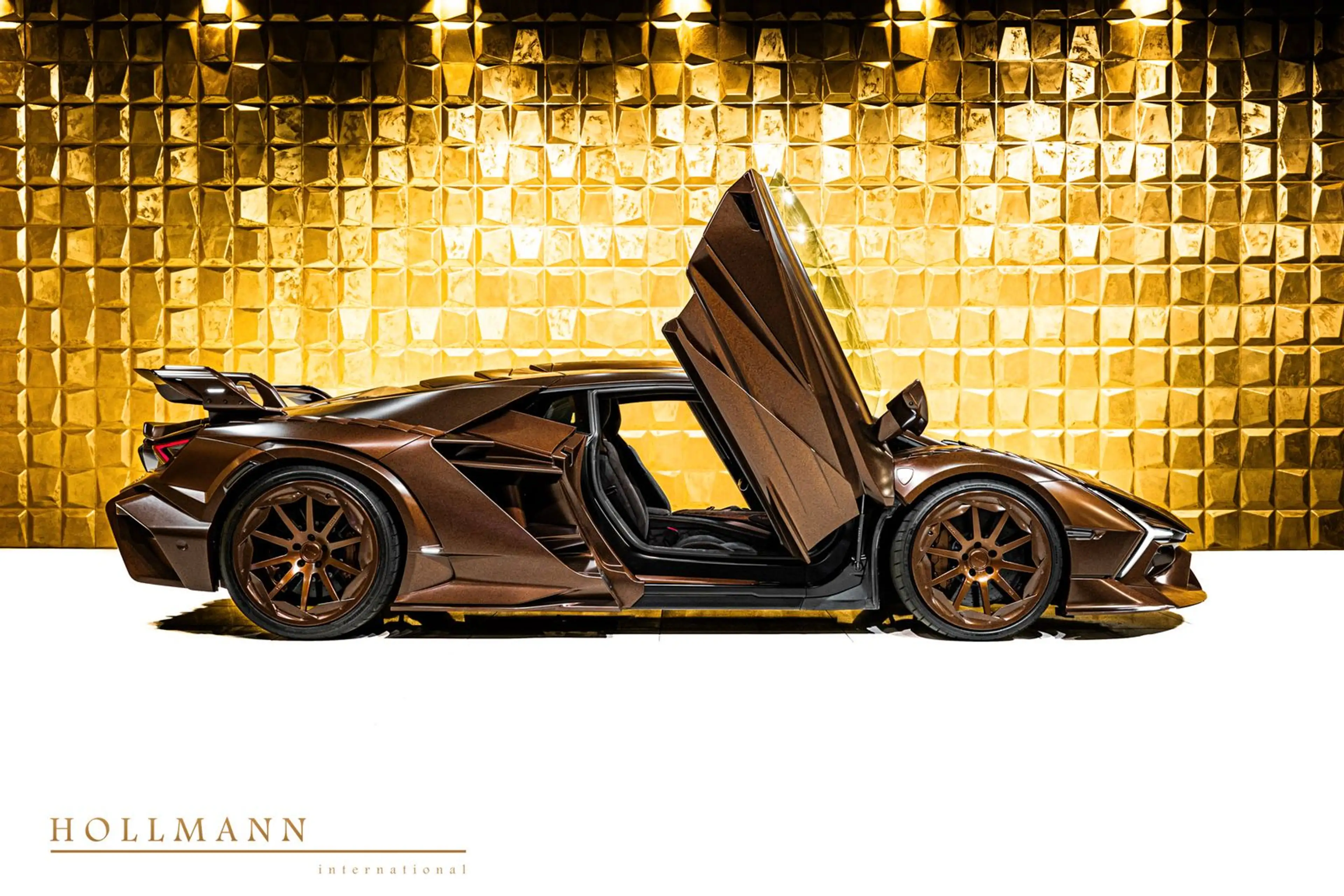 Lamborghini Revuelto by MANSORY Carbonado X — photo 9