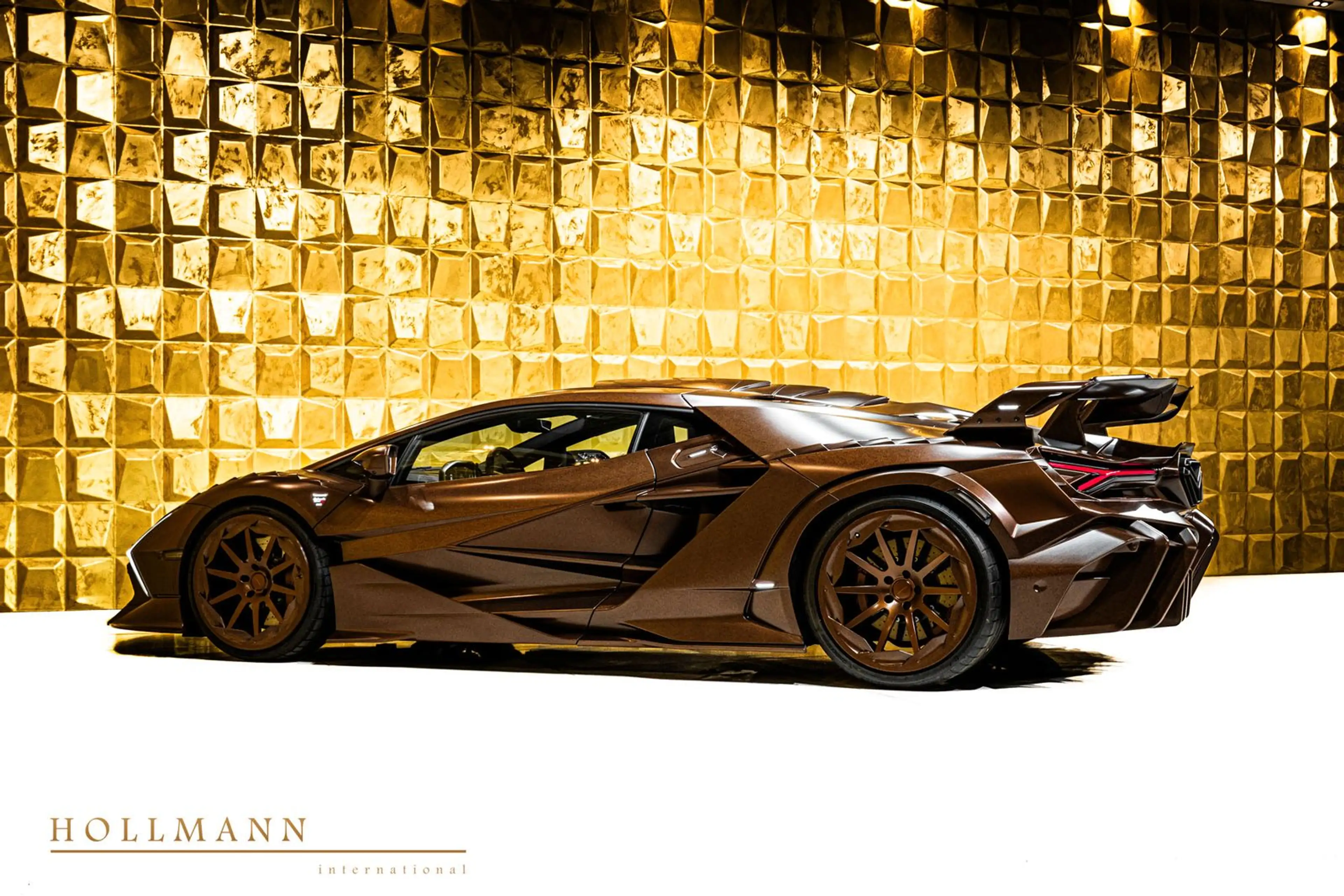 Lamborghini Revuelto by MANSORY Carbonado X — photo 11