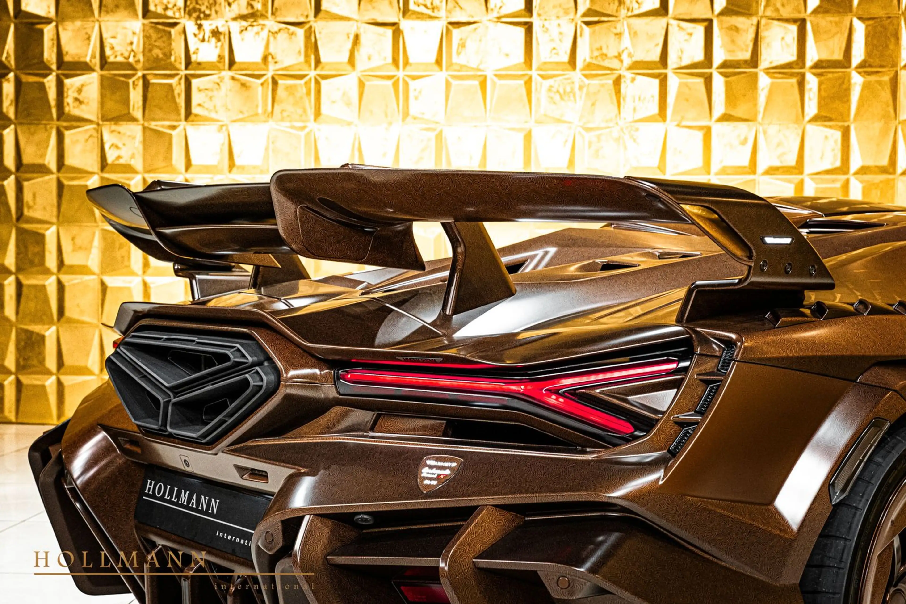 Lamborghini Revuelto by MANSORY Carbonado X — photo 14