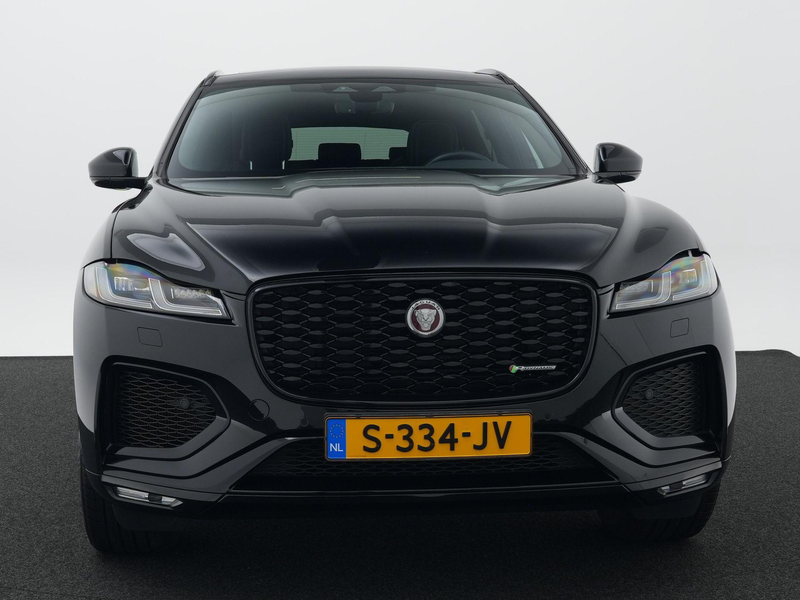 Jaguar F-Pace 2.0 P400e PHEV R-Dynamic Black | Cold Climate Pack — photo 4