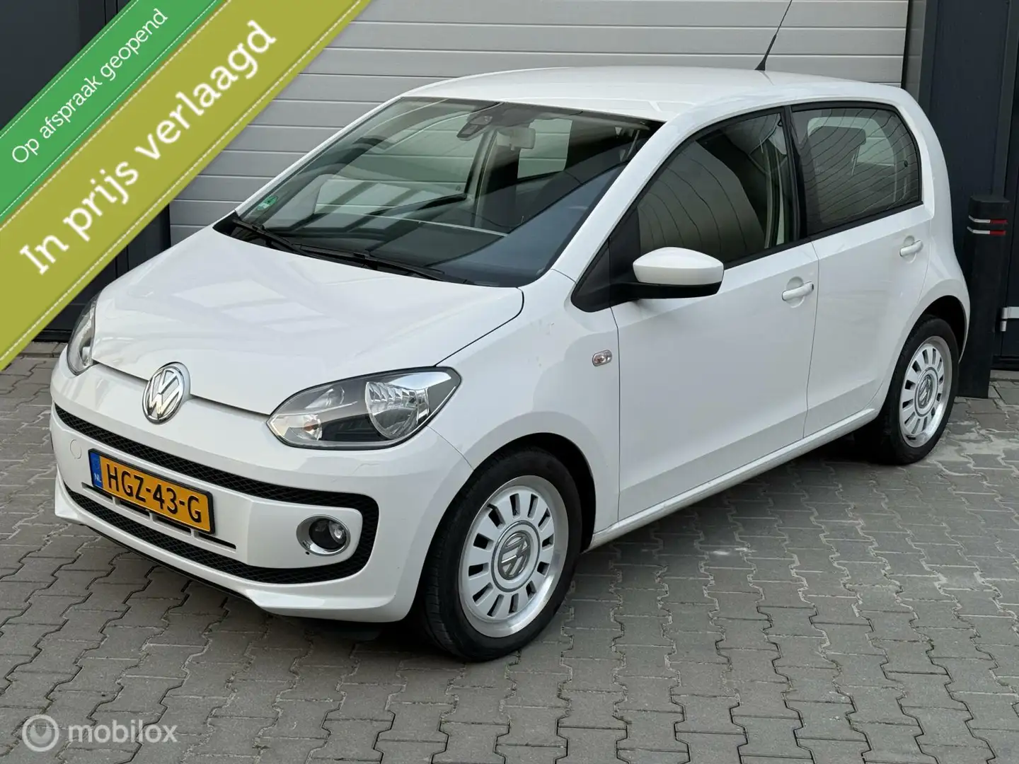 Volkswagen up! 1.0 move up! BlueMotion bijela - 1