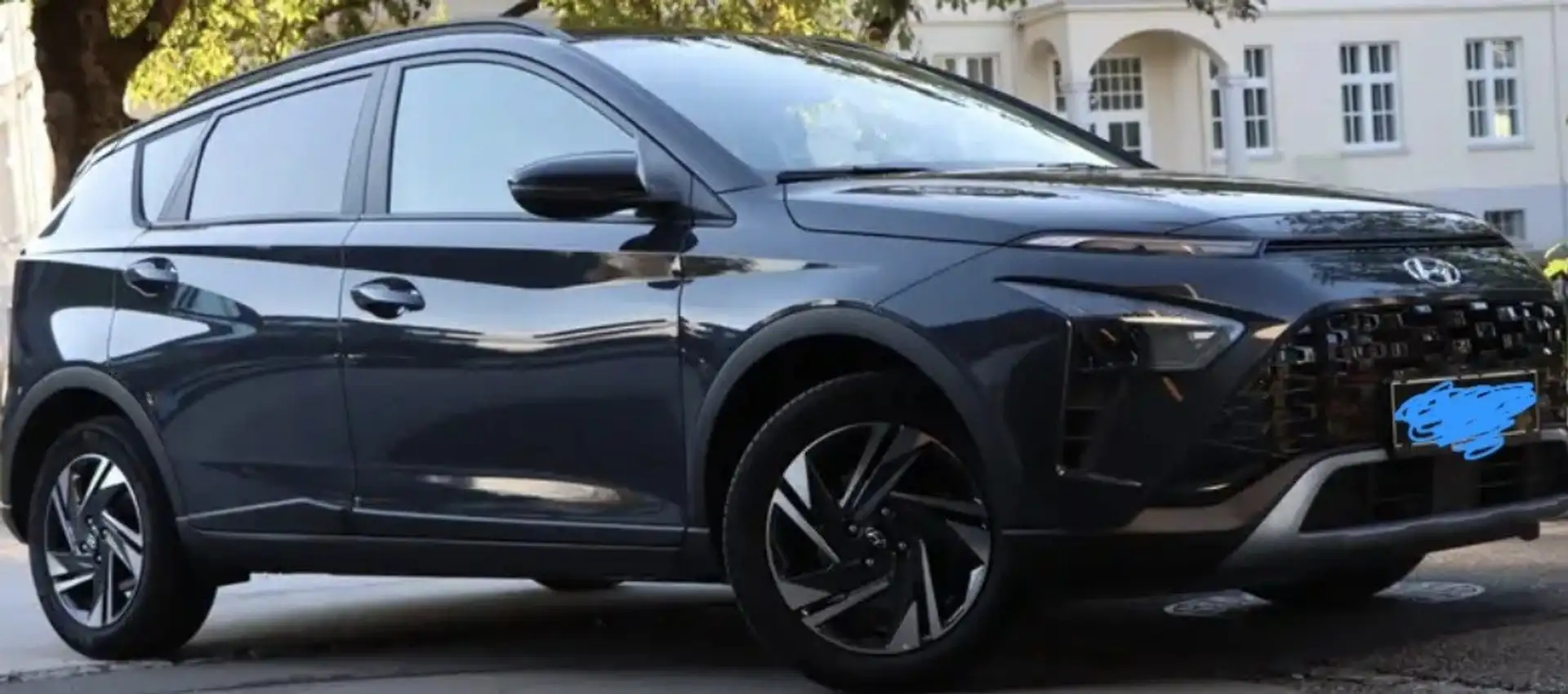 Hyundai BAYON 1,2 MPI Edition 30 Plus - 1