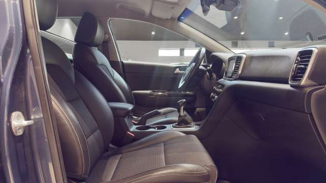Kia Sportage — photo 13