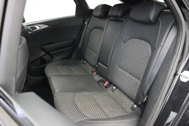 Kia Ceed view 15