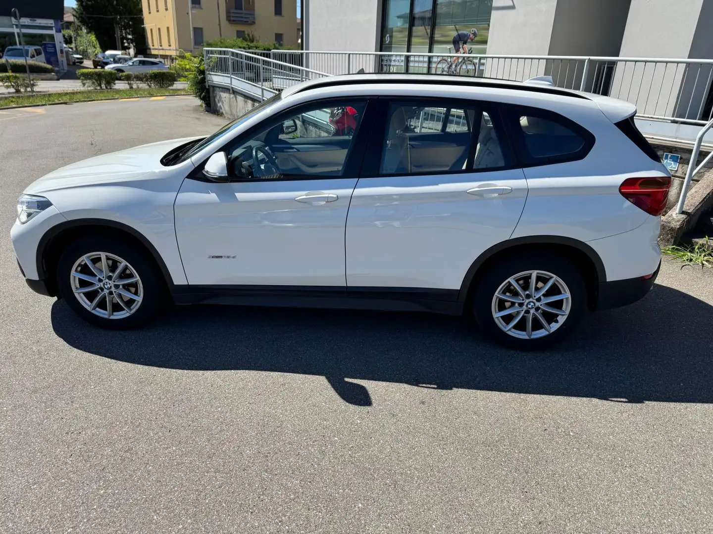 BMW X1 Sport 18 d Bianco - 2