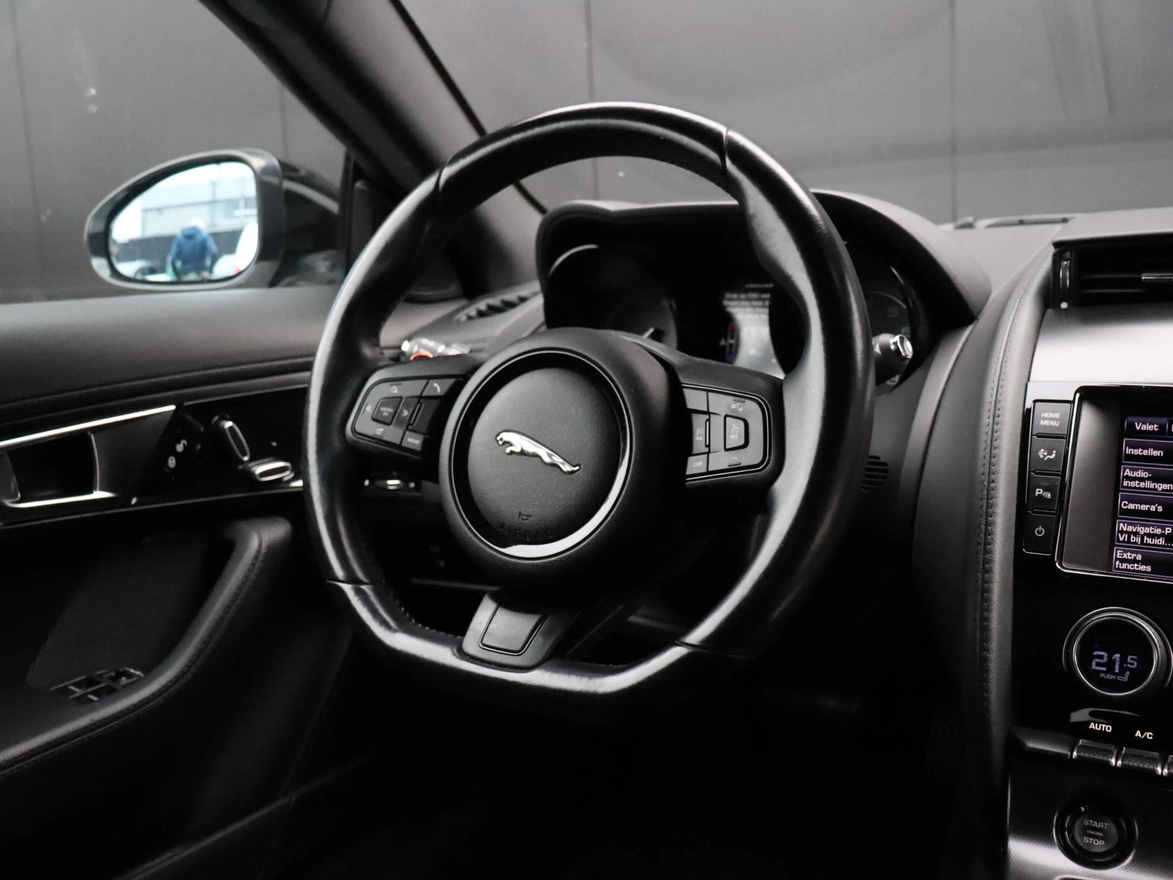 Jaguar F-Type 3.0 V6 Convertible LEDER | NAVI | MERIDIAN SURROUN — photo 23